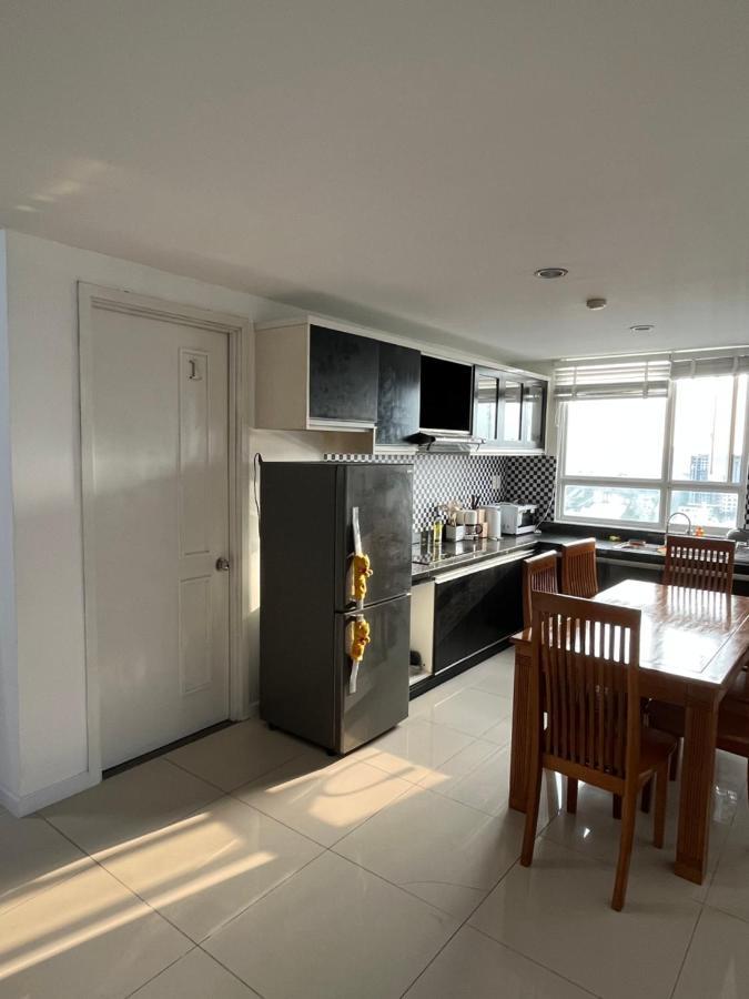 Apartment In District 1 - Apt Liberte Хошимин Экстерьер фото