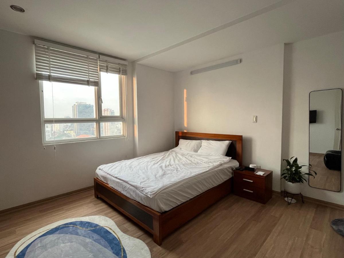 Apartment In District 1 - Apt Liberte Хошимин Экстерьер фото