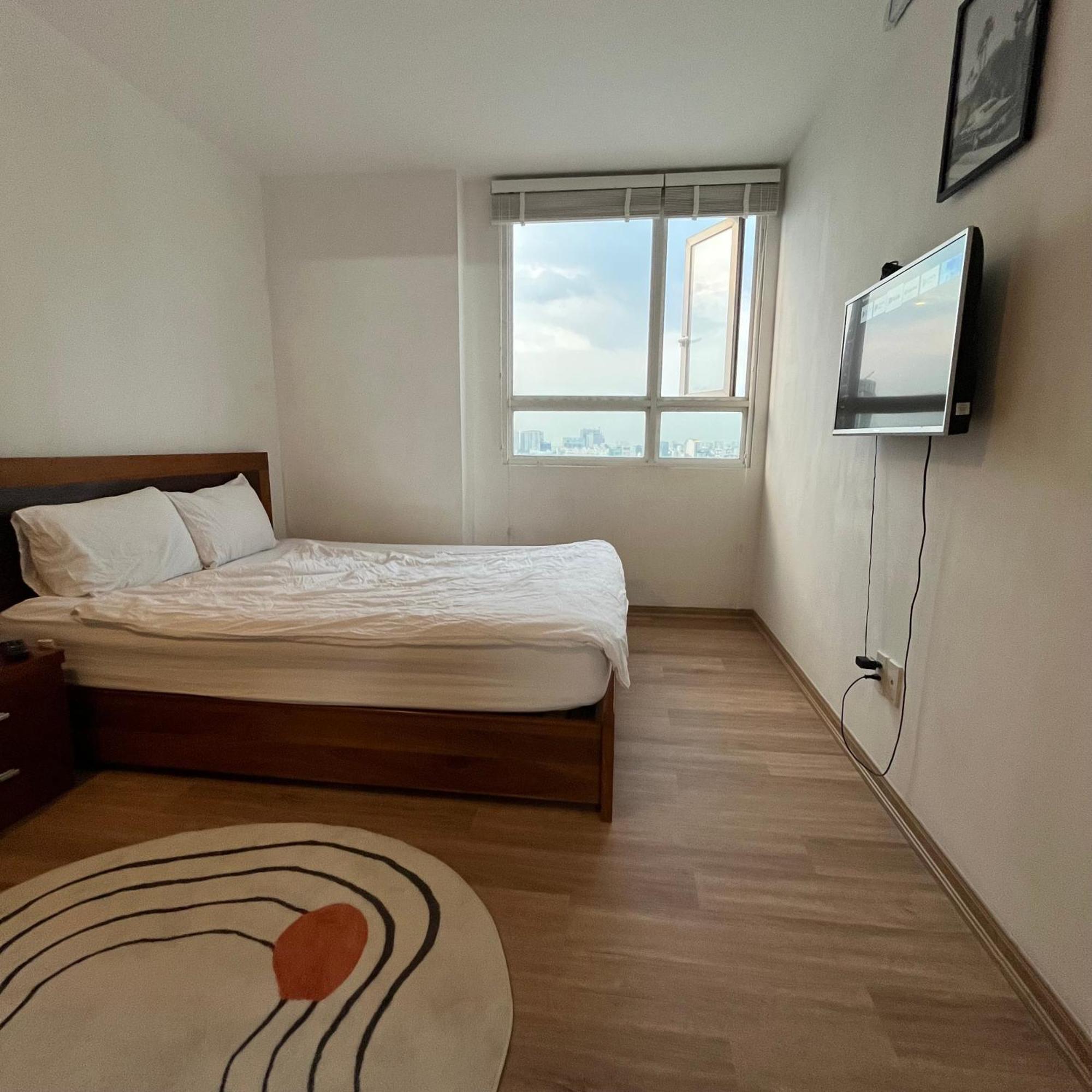 Apartment In District 1 - Apt Liberte Хошимин Экстерьер фото